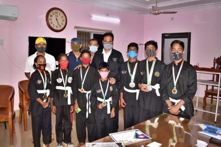 all india level pencak silat medal winner felicitate