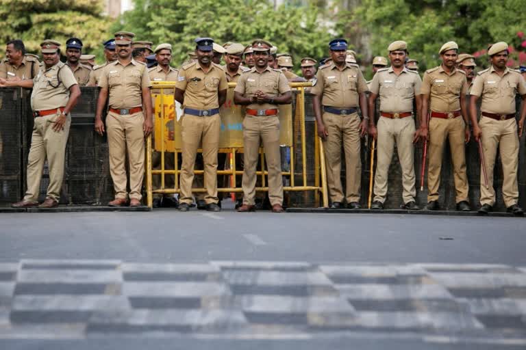 22nd anniversary of babri masjid demolition, சென்னை போலீஸ் பாதுகாப்பு, போலீஸ் பாதுகாப்பு, police protection in chennai, பாபர் மசூதி இடிப்பு தினம், சென்னையில் 6 ஆயிரம் காவலர்கள் குவிப்பு