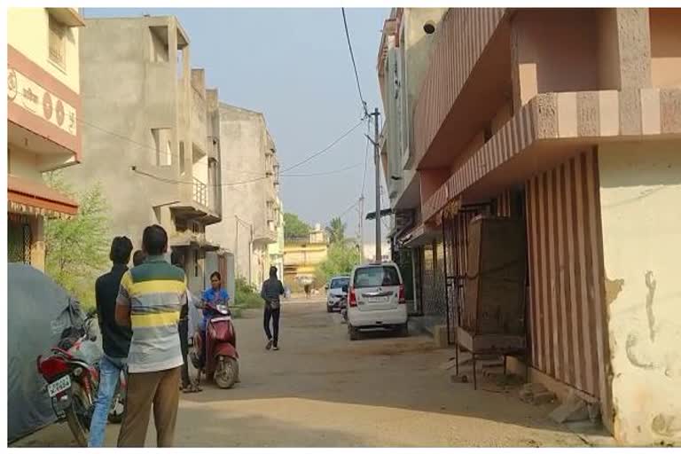 Theft near Janjgir Police Line