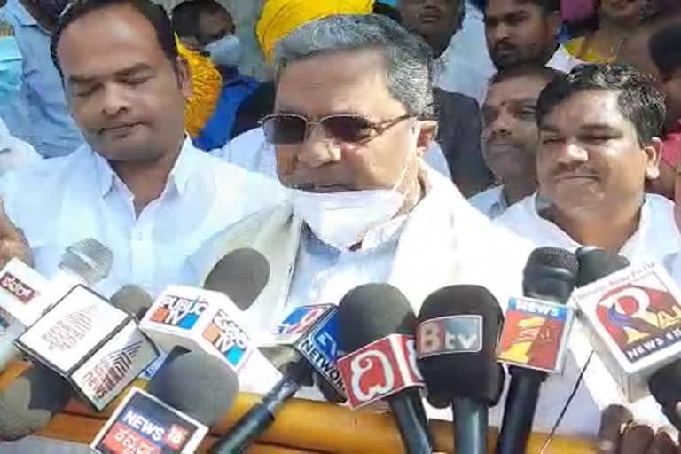 siddaramaiah-slams-eshwarappa