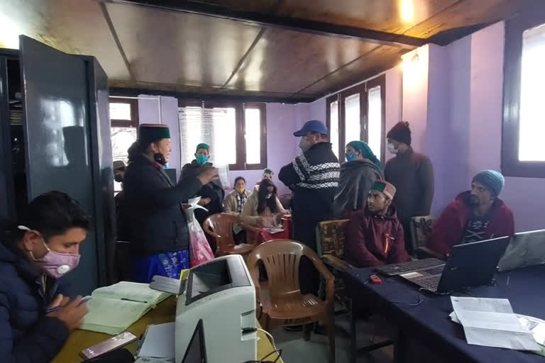 Employees of forest Stop Center in Kinnaur