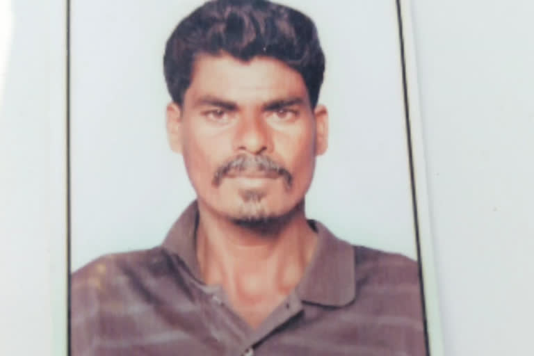 Thiruvallur man who went to save his nephew drowned in river, Thiruvallur man rescued after two days, thiruvallur kosasthalai river flood, திருவள்ளூரில் மகனை காப்பாற்ற சென்றவர் நீரில் மூழ்கி உயிரிழப்பு