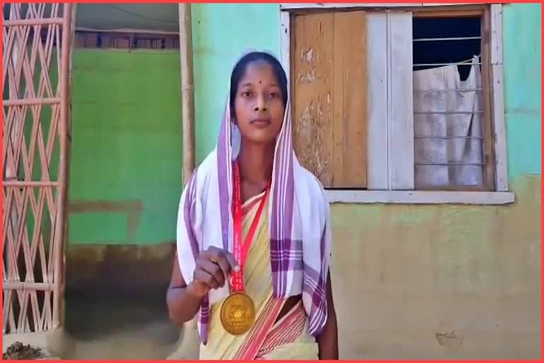 woman-player-from-moran-won-gold-medal-at-national-kick-boxing-championship-in-goa