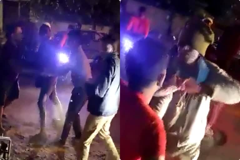 attack on police in bengaluru  Brothers arrested for attacking policemen in Chikkabettahalli  ബെംഗളൂരുവിൽ പൊലീസിന് നേരെ ആക്രമണം  ചിക്കബെട്ടഹള്ളിയിൽ പൊലീസുകാരെ ആക്രമിച്ച സഹോദരങ്ങൾ അറസ്റ്റിൽ