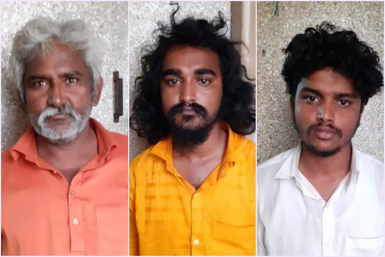 fake astrologers arrested in chitradurga