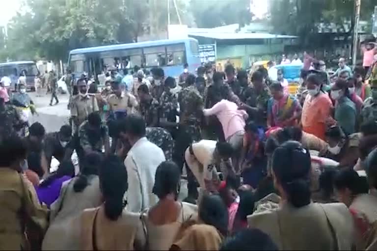 police-arrested-fms-workers-in-tirupathi