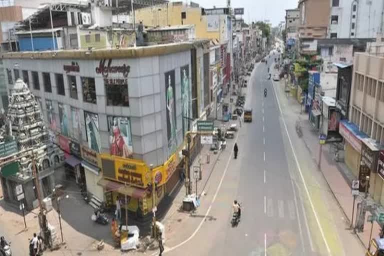 shops closed in Nilgiris, ooty shops closed, cds bipin rawat, ஹெலிகாப்டர் விபத்து, பிபின் ராவத், எம்ஐ 17வி 5, குன்னூர் ஹெலிகாப்டர் விபத்து, முப்படைகளின் தலைமை தளபதி விபின் ராவத், ஹெலிகாப்டர் அம்சங்கள், இந்திய வான் படை ஹெலிகாப்டர் விபத்து, Mi17 V5 ஹெலிகாப்டரின் முக்கிய அம்சங்கள், ஹெலிகாப்டரின் முக்கிய அம்சங்களை, IAF MI 17V 5, குன்னூரில் கடைகள் அடைப்பு, உதகையில் கடைகள் அடைப்பு, ஊட்டியில் கடைகள் அடைப்பு, நீலகிரியில் கடைகள் அடைப்பு