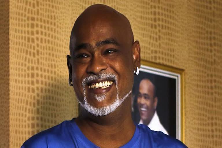 Vinod Kambli cheated by cyber thieves  Vinod Kambli lost 1 lakh  Kambli Cyber fraud  ഓണ്‍ലൈൻ തട്ടിപ്പിനിരയായി വിനോദ് കാബ്ലി  വിനോദ് കാബ്ലിക്ക് പണം നഷ്ടമായി  സൈബർ തട്ടിപ്പ്