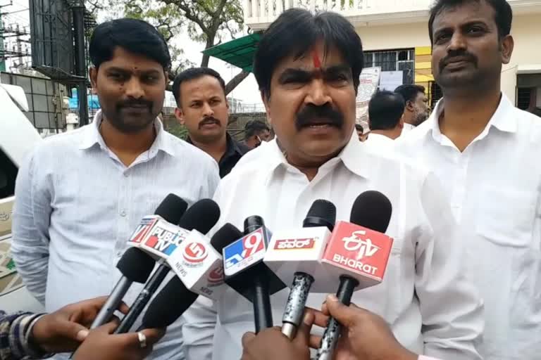 MLC R. Shankar