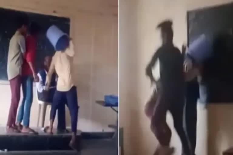 இந்தி ஆசிரியரின் தலையில் வாளியைக் கவிழ்த்து புள்ளீங்கோ அட்டகாசம்!