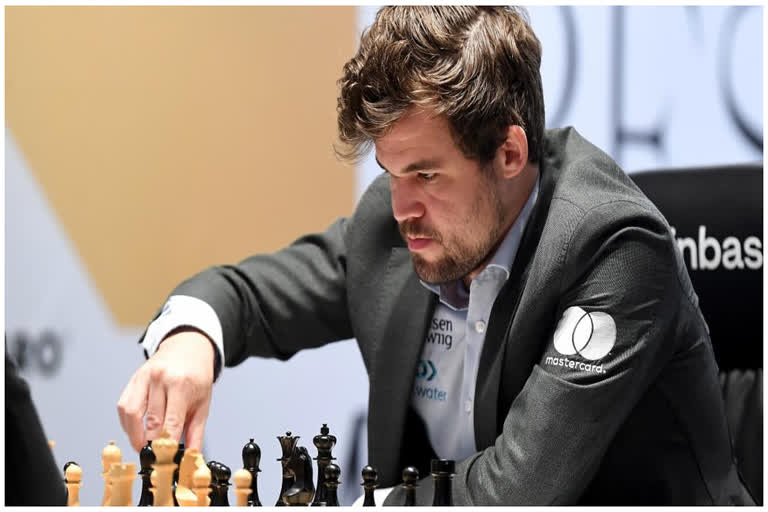 Magnus Carlson wins Fide World Chess Championship title