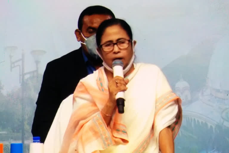 Mamata Banerjee Warns Mahua Moitra