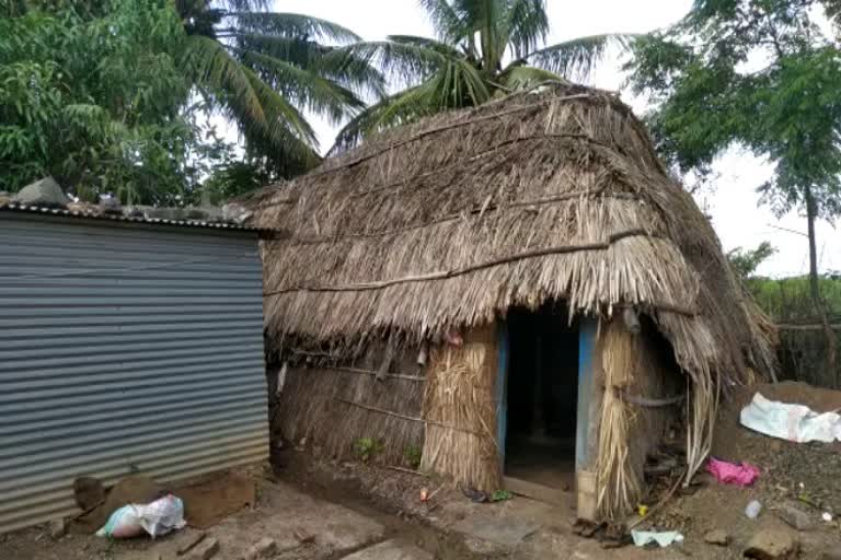 some of athani people still leaving in the huts