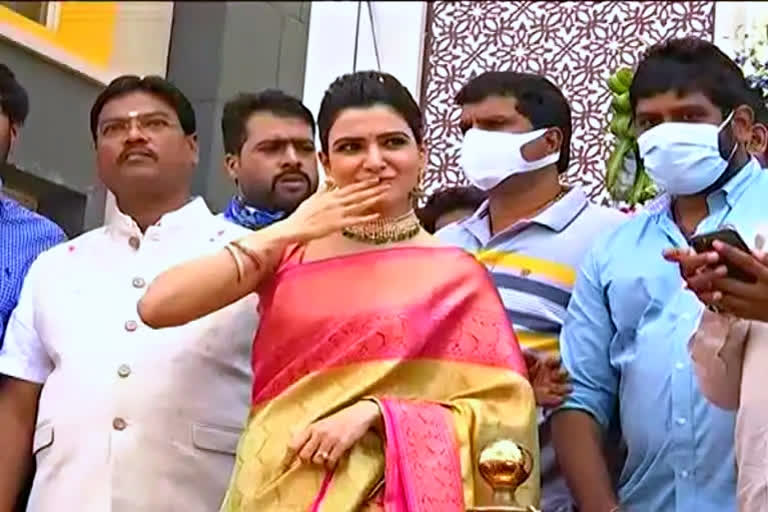 heroine-samantha-in-kadapa-for-opening-mangalya-shopping-mall