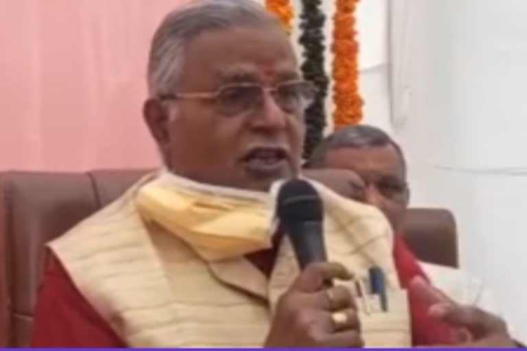 muslim community growing like cancer in india says vhp national president dr ravindra narayan