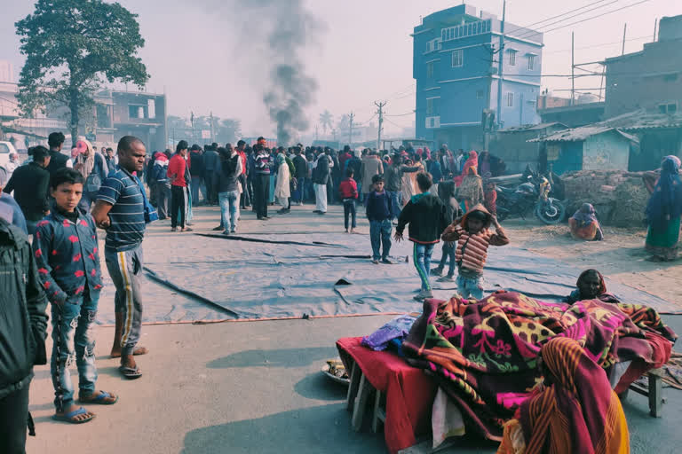 मधुबनी में हत्या के बाद हंगामा