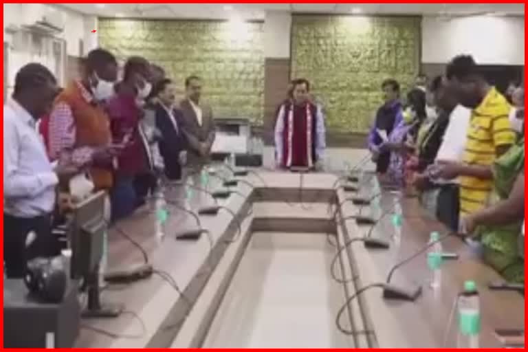 overseas-students-of-dibrugarh-university-performed-state-anthem-of-assam