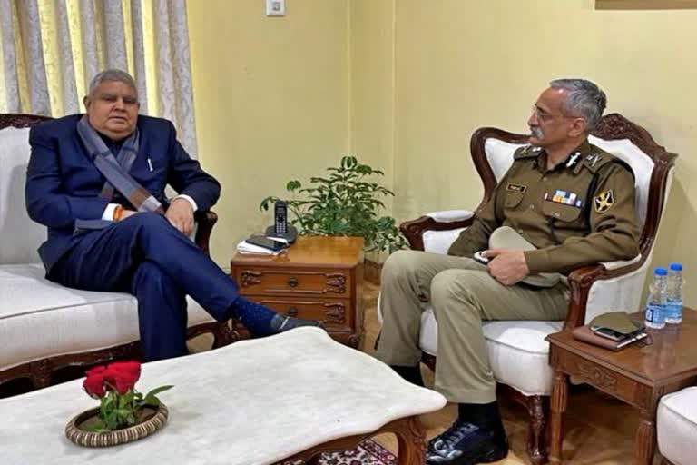 BSF DG Pankaj Kumar Singh called on West Bengal Governor Jagdeep Dhankhar at New Delhi. All efforts are being made to generate seamless coordination between West Bengal Police, the West Bengal government and that there will be due focus on its lawful role and security of borders, Singh said.