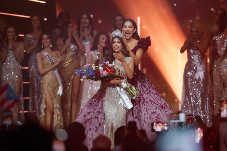 Harnaaz Sandhu crowned Miss Universe 2021  Miss Universe 2021 Israel  Who is Harnaaz Sandhu  വിശ്വ സുന്ദരീ കിരീടം അണിഞ്ഞ ഹര്‍നാസ്‌ സന്ധു  21കാരിയായ ഹര്‍നാസ്‌ കൗര്‍ സന്ധു  Harnaaz Sandhu career Inspiration of Harnaaz Sandhu  Harnaaz Sandhu's education  Latest Miss Universe updates