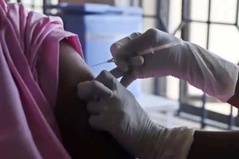 dead man gets second dose covid vaccination certificate