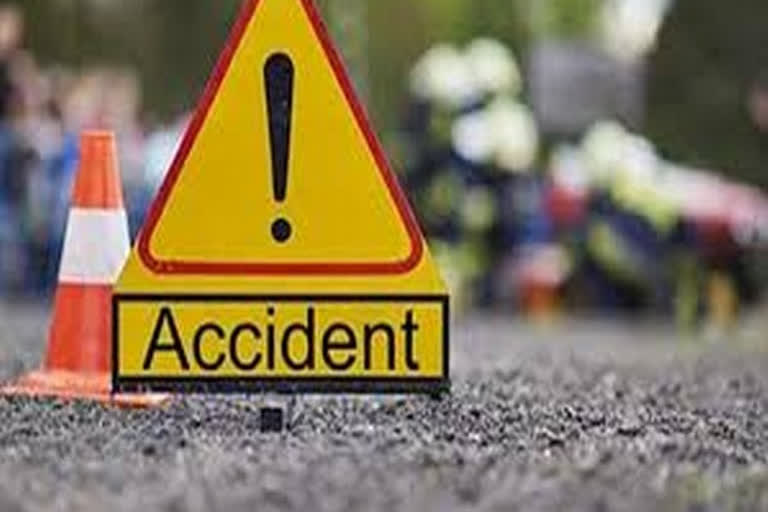 Five killed as vehicle carrying mourners plunges into gorge