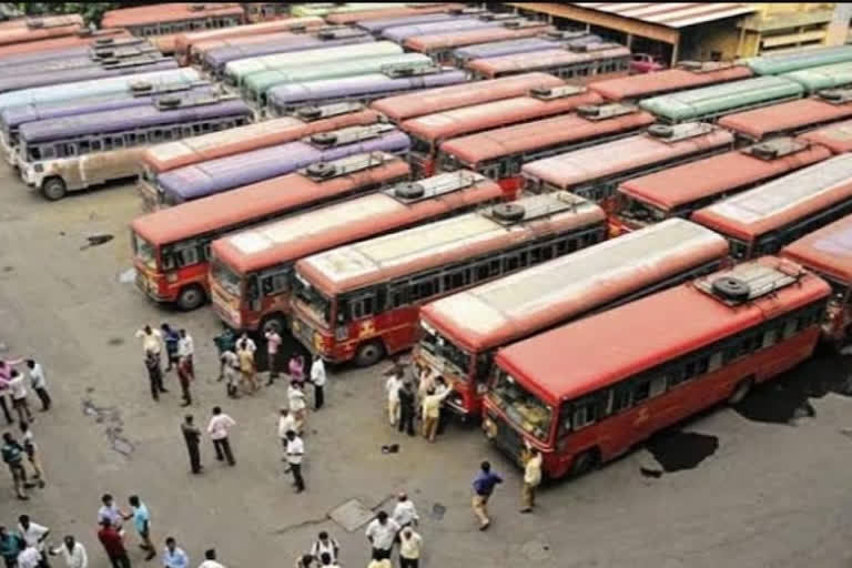 ST Workers Strike: ہڑتالی ایس ٹی ملازمین کو وجہ بتاؤ نوٹس جاری