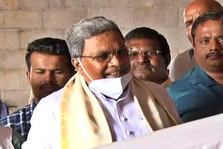 siddaramaiah slams ramesh jarkiholi