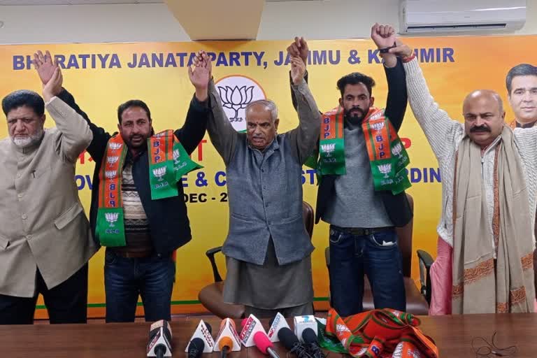 BDC Chairman Pahalgam Joins BJP: بی ڈی سی چیئرمین پہلگام بی جے میں شامل