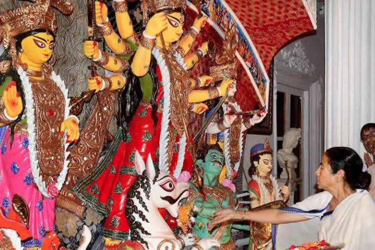 mamata banerjee slams bjp over kolkata durga puja after unesco declared it as heritage festival
