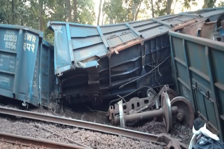 Goods train derails in Dantewada