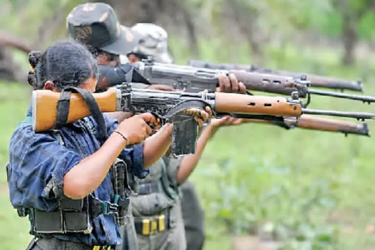 Maoists threaten to kill police informers in Dantewada