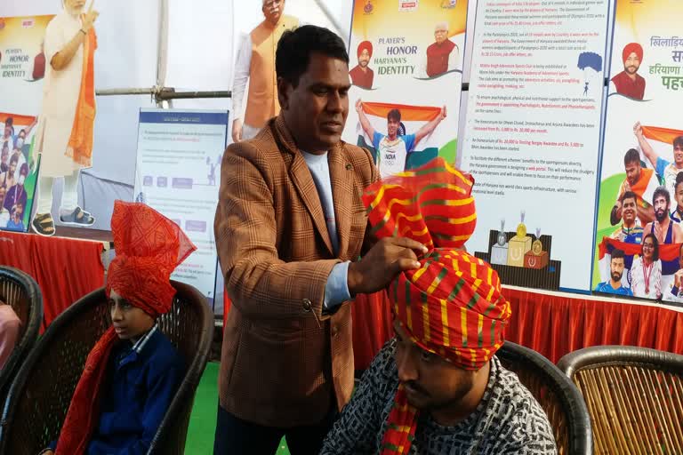 haryanvi turban stall in Gita Mahotsav