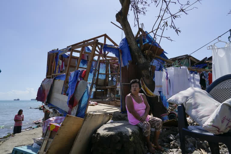 Typhoon death  in Philippines