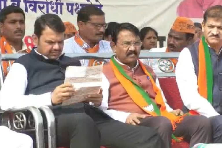 devendra fadnavis