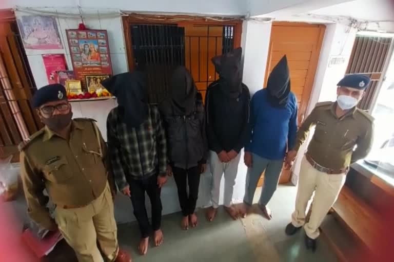 Fraud Case In Surat: સુરતમાં હીરા પેઢીના ભાગીદારોએ કારીગરો સાથે મળી કરી કરોડની છેતરપીંડી, 4ની અટકાયત
