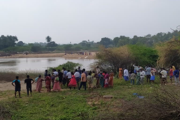 2 DEAD BODIES FOUND IN SWARNAMUKHI RIVER