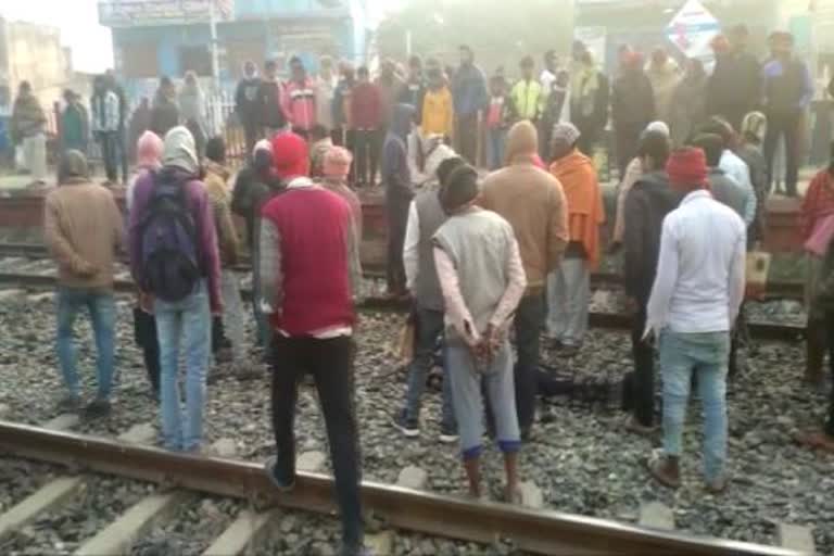 Youth Dies at Pothahi Station