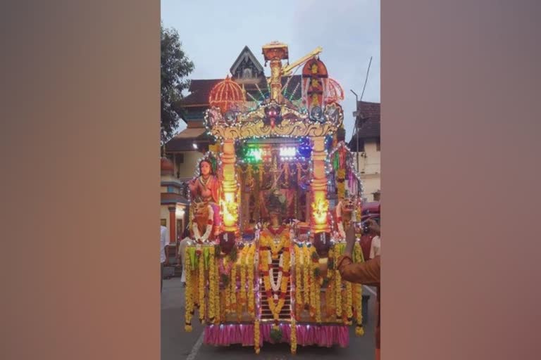 തങ്ക അങ്കി ഘോഷയാത്ര നാളെ പുറപ്പെടും  തങ്ക അങ്കി രഥഘോഷയാത്ര സ്വീകരണം  ശബരിമല മണ്ഡല പൂജ  thanka anki procession to begin tomorrow  sabarimala pilgrimage latest  ആറന്മുള ക്ഷേത്രം തങ്ക അങ്കി