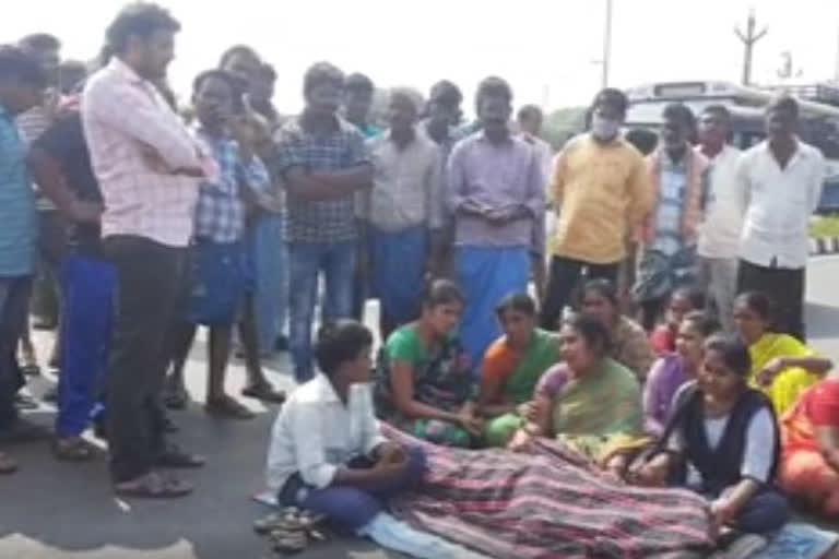 man dies by police harrasment in nellore