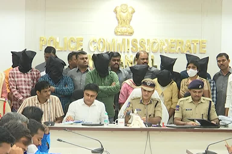 telugu-crime-news-warangal-police-arrested-fake-consultancies-organisers-in-warangal