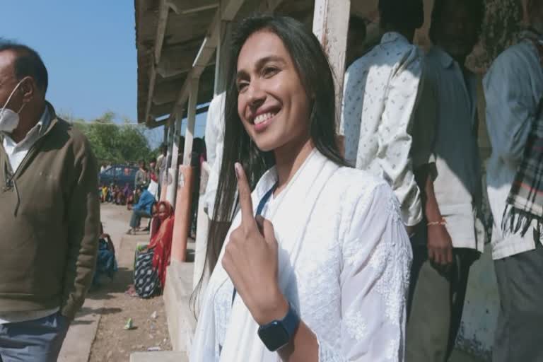 Chhotaudepur Gram Panchayat Election Result 2021: મોડલ અભિનેત્રી એશ્રા પટેલ ન બની શકી સરપંચ