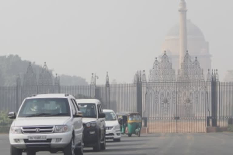 Delhi temperature drops to 4.4 degree Celsius much colder than Shimla