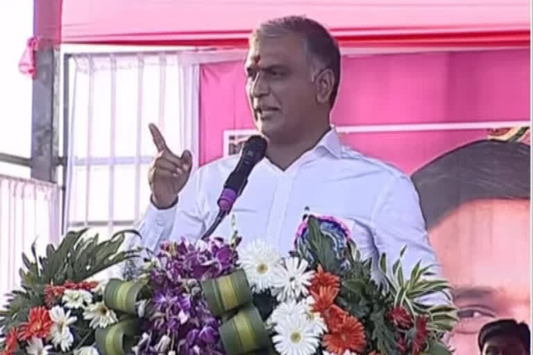 minister harish rao comments on central government in jogulambagadwala