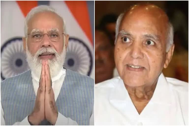 ramoji-rao-attends-pm-modi-meeting