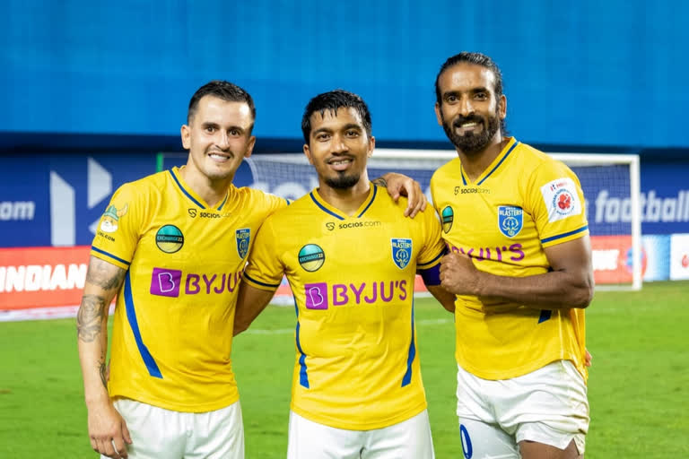 Kerala Blasters beat Chennaiyin FC 3-0, ISL results, Kerala beat Chennai, Kerala wins, Kerala Blasters rise to third place