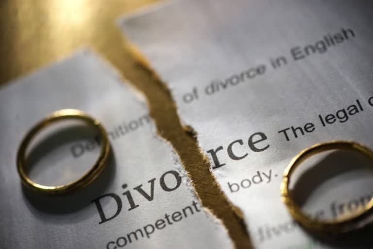 Demand for divorce