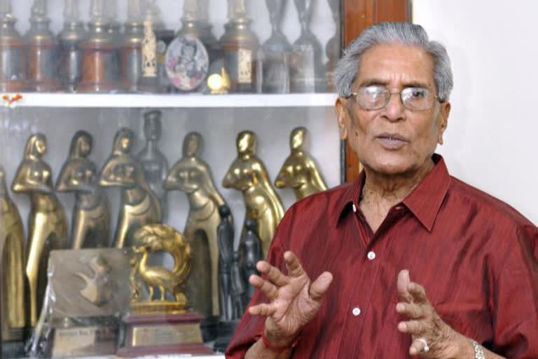 veteran director ks sethumadhavan passes away  malayalam cinema director ks sethumadhavan  ks sethumadhavan directed films  ks sethumadhavan awards  national award winner ks sethumadhavan  മുതിർന്ന സംവിധായകൻ കെ.എസ് സേതുമാധവൻ അന്തരിച്ചു  മലയാള സിനിമ സംവിധാനകൻ കെ എസ് സേതുമാധവൻ  കെ എസ് സേതുമാധവൻ സംവിധാനം ചെയ്ത സിനിമകൾ  കെ എസ് സേതുമാധവൻ ലഭിച്ച പുരസ്‌കാരങ്ങൾ