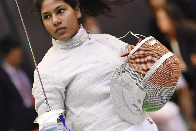 Fencer Bhavani Devi:وزارت کھیل نے تلوار باز بھوانی کو تیاریوں کےلئے 8.16 لاکھ منظور کئے