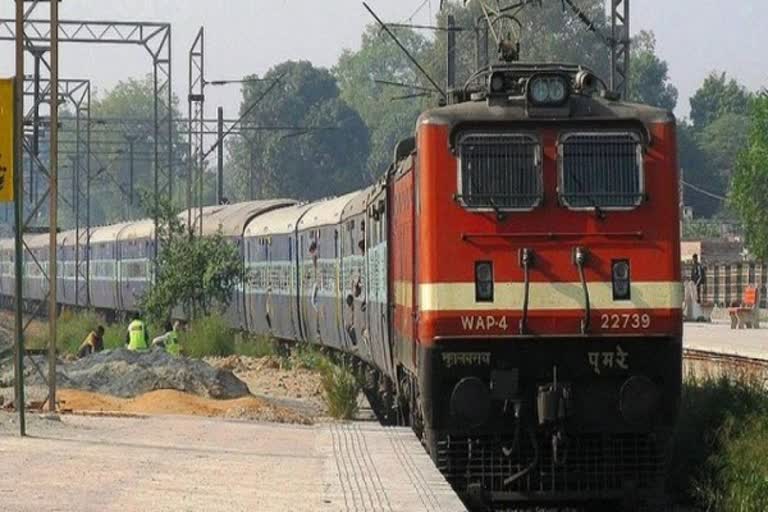 Rameshwaram to Secundrabad train extended till March:  southern railway Madurai zone  Weekly special train from Rameshwaram  ராமேஸ்வரம் செகந்திராபாத் சிறப்பு ரயில் சேவை நீட்டிப்பு  ராமேஸ்வரம் - செகந்திராபாத் வாராந்திர சிறப்பு கட்டண ரயில்  மார்ச் மாதம் வரை நீட்டிப்பு தென்னக ரயில்வே