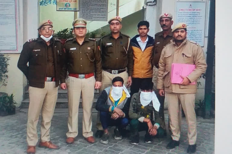 बदमाशों को पुलिस ने दबोचा